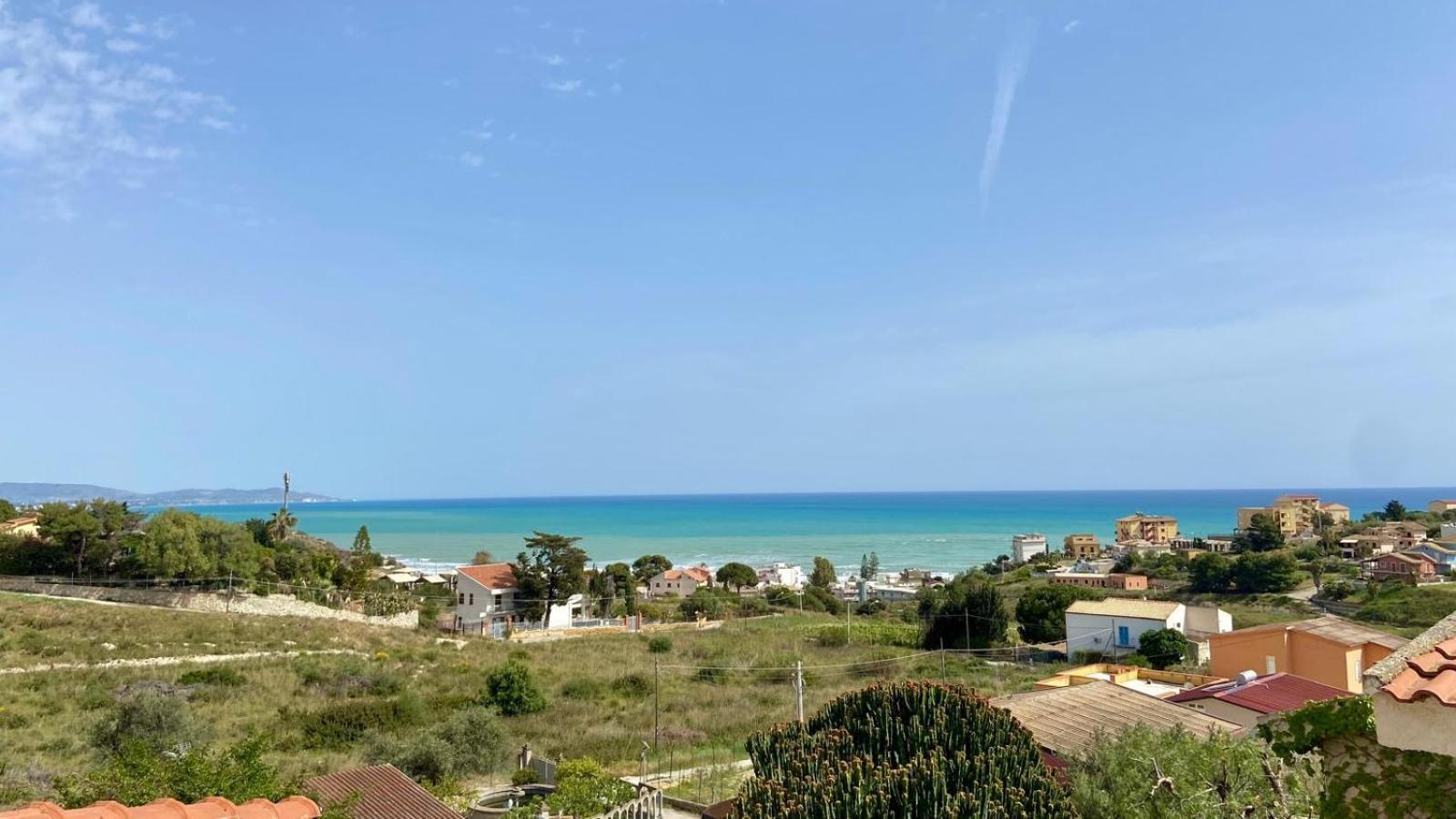 La Terrazza Di Nonna Maria Villa เรอัลมอนเต ภายนอก รูปภาพ